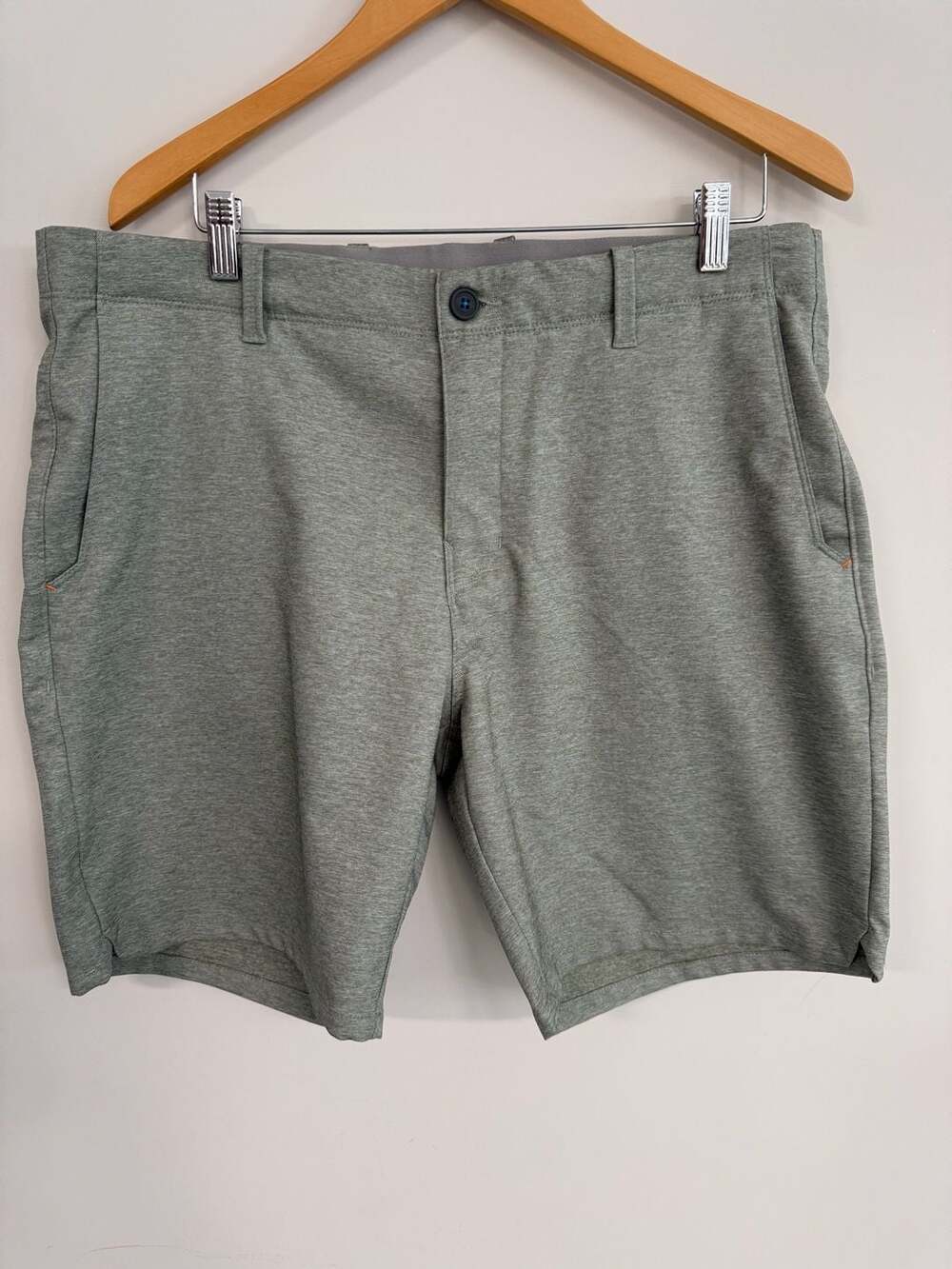 Tommy Bahama Boracay Shore Performance Shorts Size 36 Grey 7" Inseam Marlin Logo